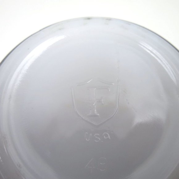 Vintage Milk Glass Taurus Mug - Picture 10 of 10